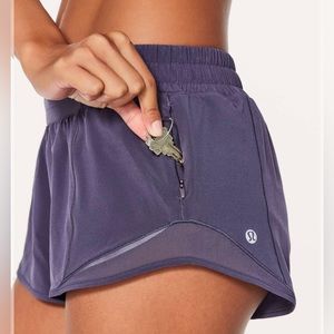 Lululemon Hotty Hot Shorts “Viola” 2.5”